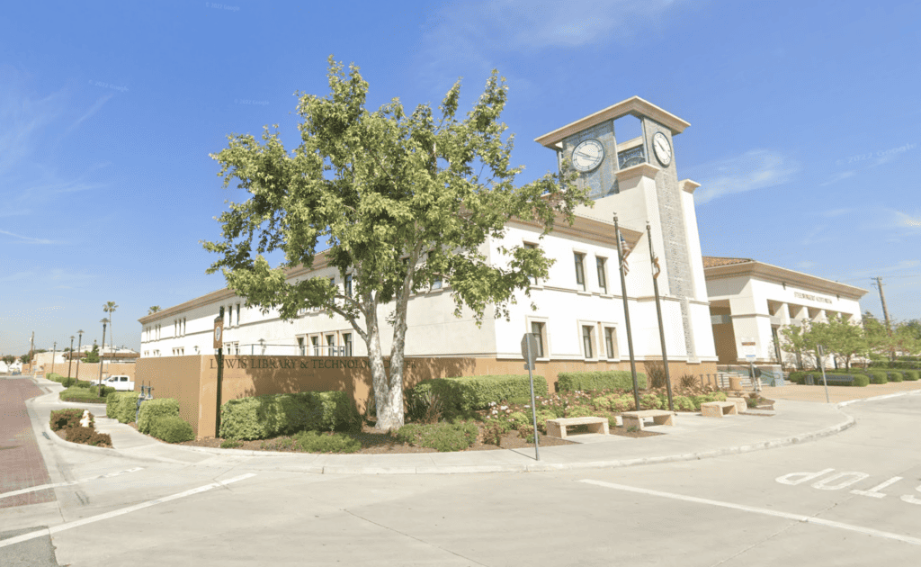 Fontana Lewis Library and Technology Center
